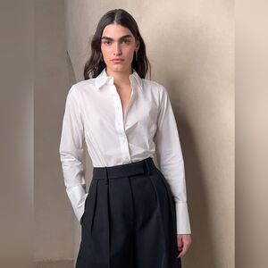 Banana Republic white fitted button up shirt